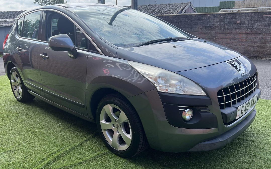 2011 PEUGEOT 3008