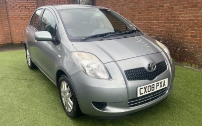 2008 TOYOTA YARIS TR