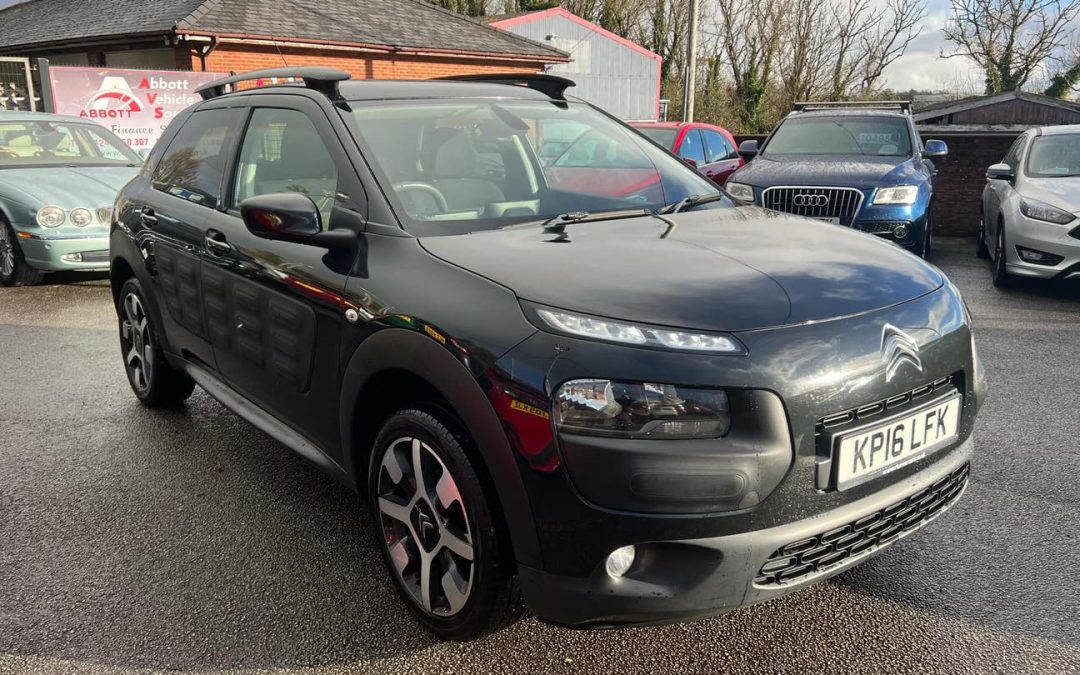 2016 CITROEN C4 CACTUS FLAIR BLUEHDI